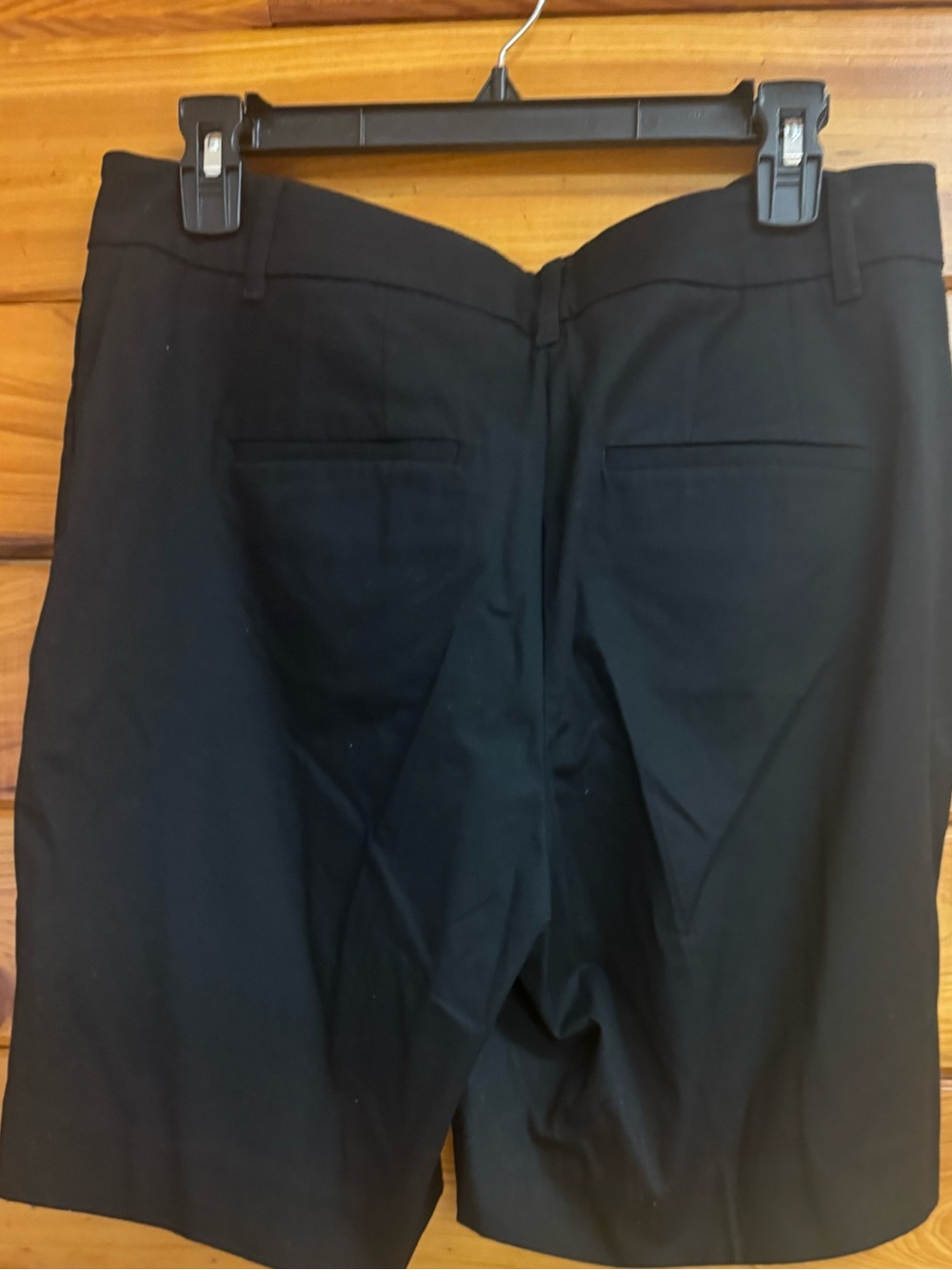 Ann Taylor 10 petite curvy. black shorts